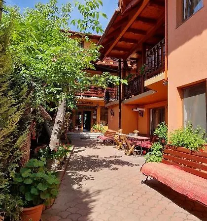 Pensiunea Casa Zarnesteana